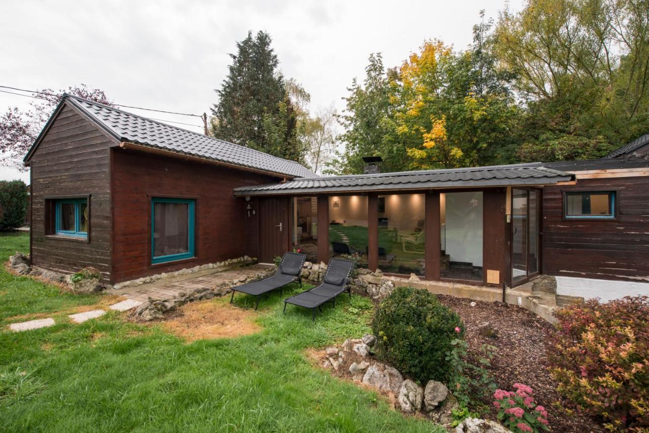 Le Chalet Naturzen Hastiere-par-dela Exterior photo