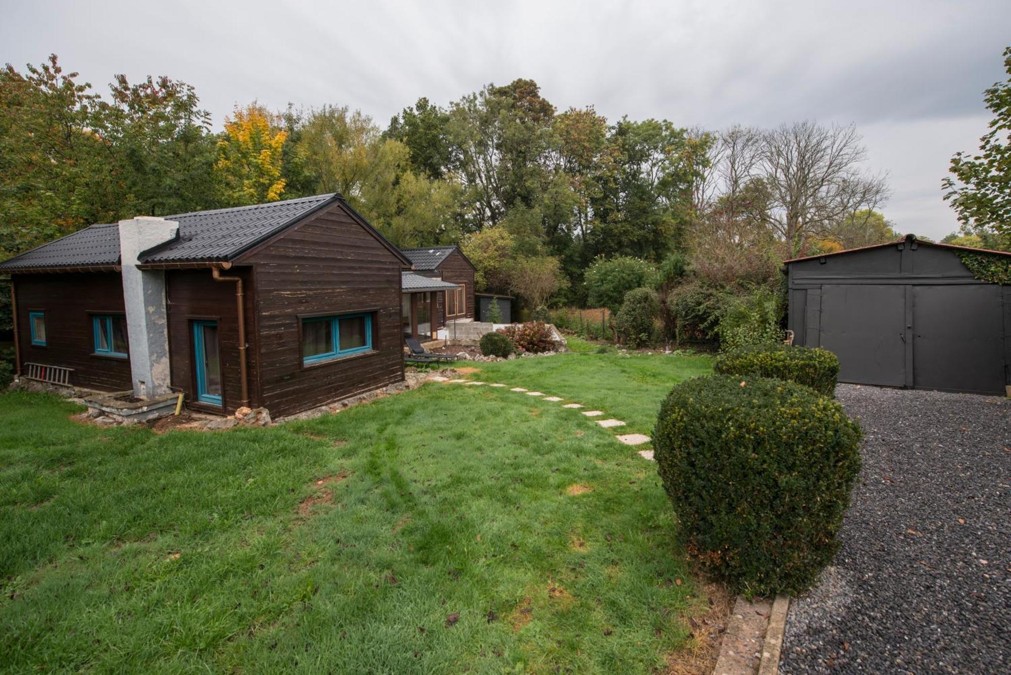 Le Chalet Naturzen Hastiere-par-dela Exterior photo